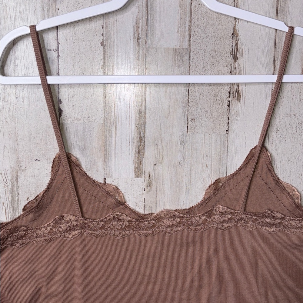 Old Navy Brown Lace Camisole - Picture 10 of 13
